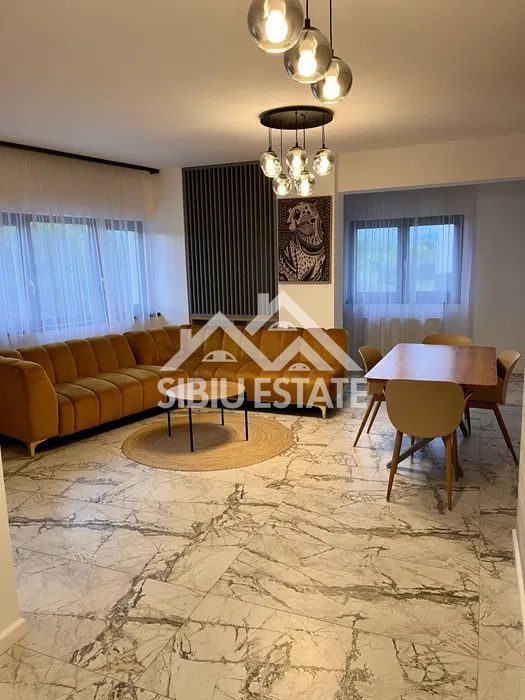 Apartament de LUX cu 3 camere de închiriat, Bloc cu lift | Sibiu - Poză 1