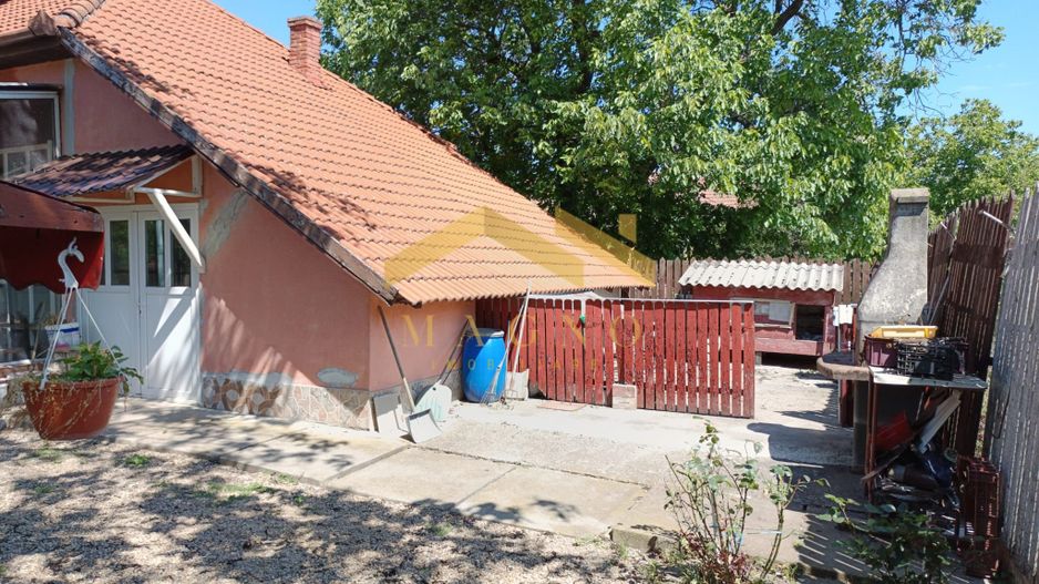 Casa de vanzare in Vladimirescu in zona primariei. - Poză 42