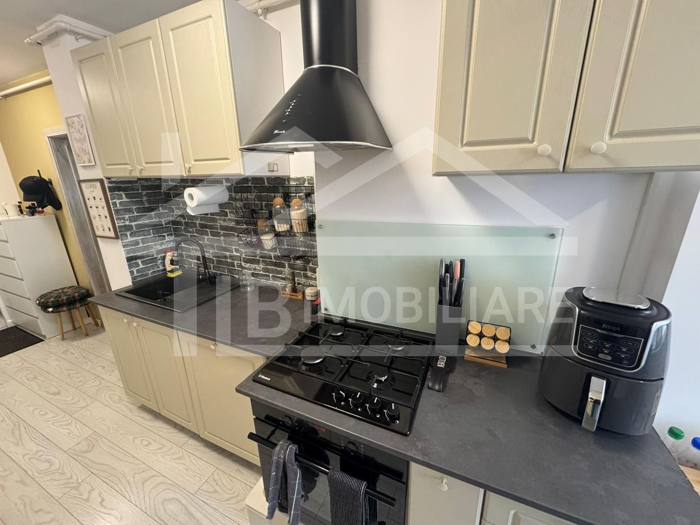 Apartament cu 2 camere, 49 mp, Zona Libertatii - Poză 7