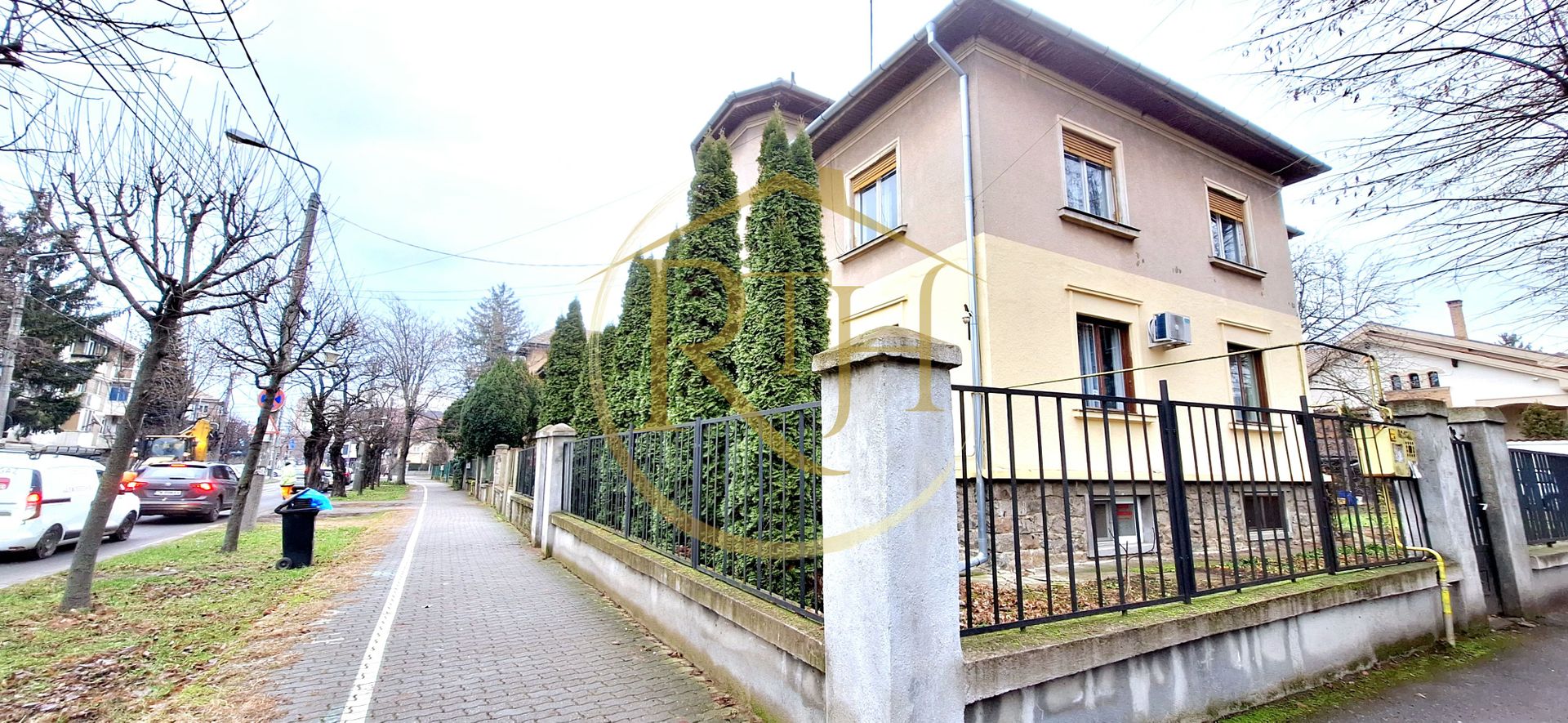 Oferim spre inchiriere parterul unei vile, ideal pentru Birouri,Centru - Poză 18