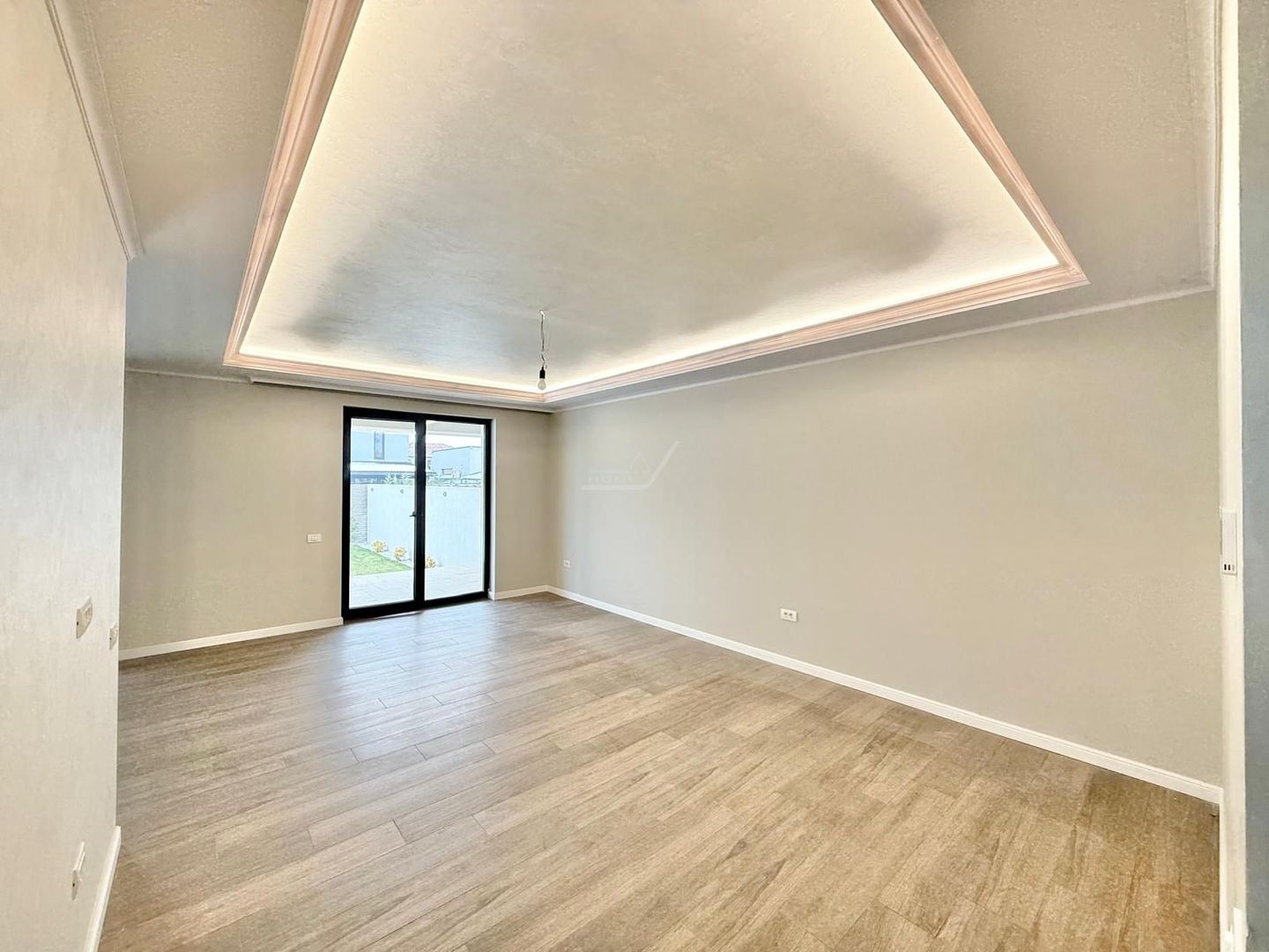 COMISION 0! 4 dormitoare, 3 bai. Toate utilitatile. Finisaje premium. - Poză 4