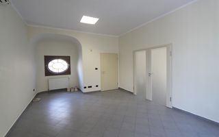 Birouri în vila - zona Balcescu - Poză 27