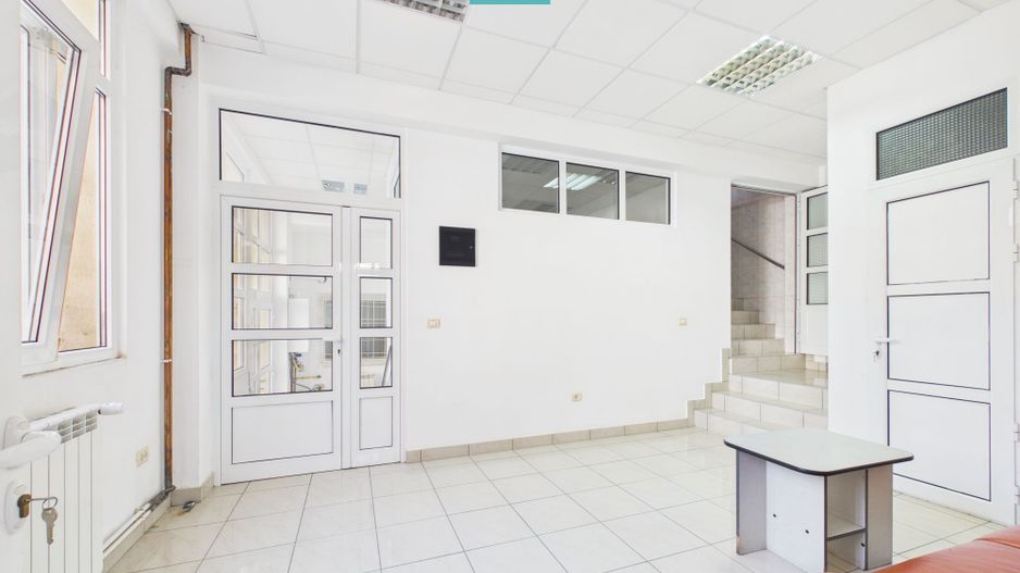 Imobil central cu destinație medicală, Arad - Poză 6