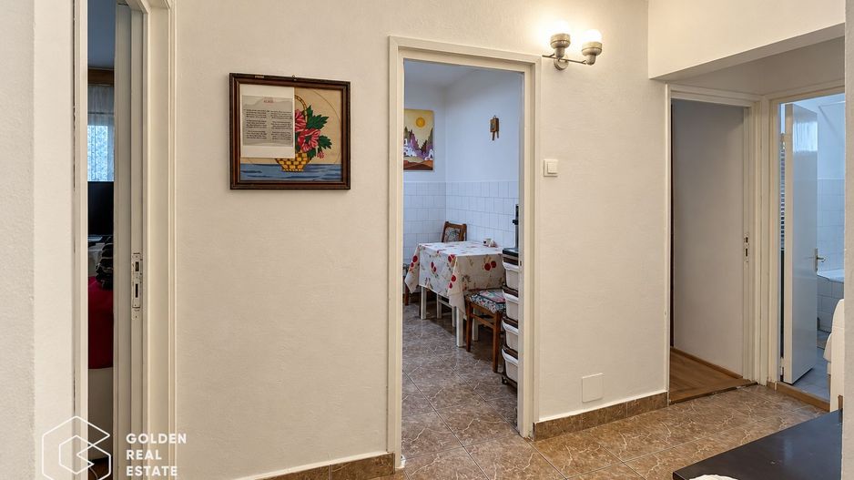Apartament 2 camere, etaj 3, zona Uta - Poză 9