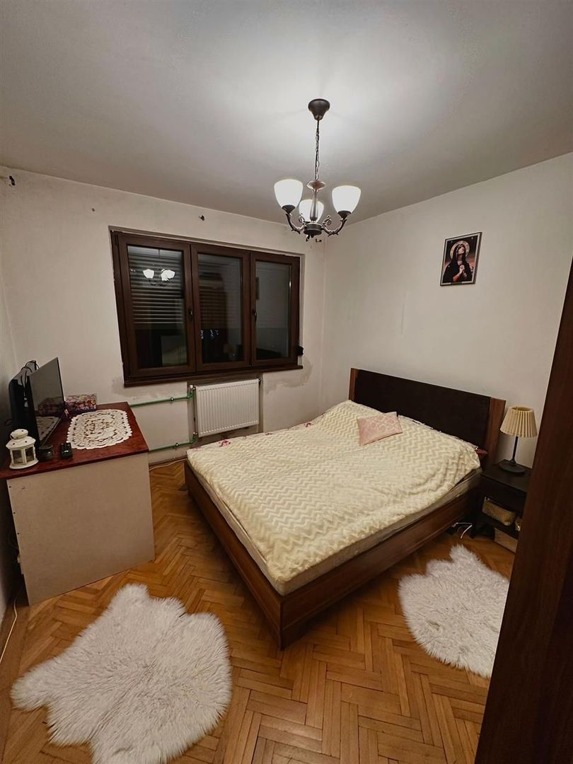 Apartament cu 2 camere zona Rogerius - Poză 3
