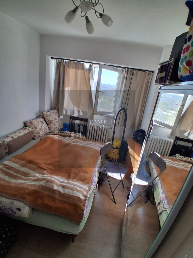 OCAZIE 3 CAMERE METROU GORJULUI - Poză 6