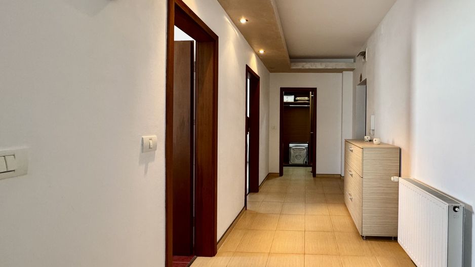 Apartament 2 camere, spațios si primitor, lângă pădure, zona Fropin - Poză 11