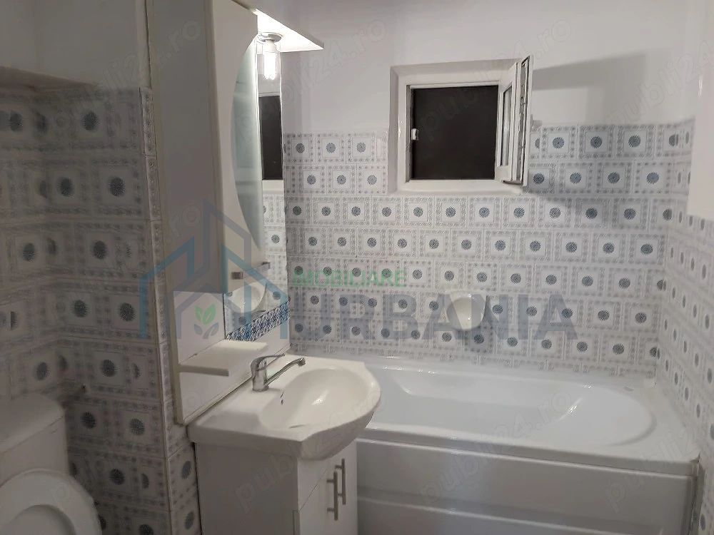 Apartament cu trei camere de închiriat în zona centrală, Iași - Poză 1