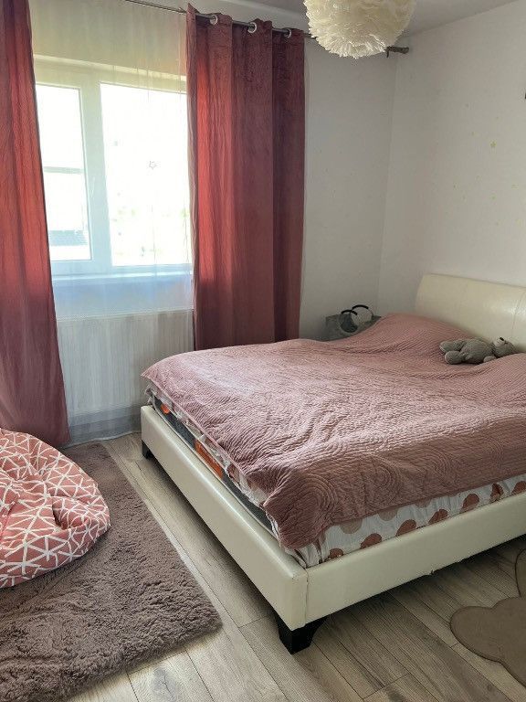 Sau/închiriez casa P+1E capătul Comunei Berceni Mănăstirea Sf. Treime - Poză 4