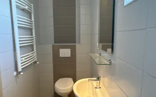 Apartament cu 3 camere 2 băi de închiriat Prelungirea Ghencea - Poză 13