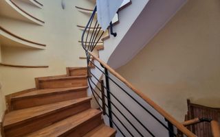 DE INCHIRIAT VILA  D+P+1+2 + CURTE | ZONA PARCUL CAROL - Poză 28