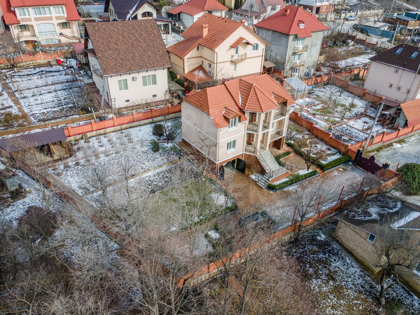 Vânzare, casă, 3 nivele, 200 mp + 10 ari, str. Gura Văii, Rîșcani - Poză 54