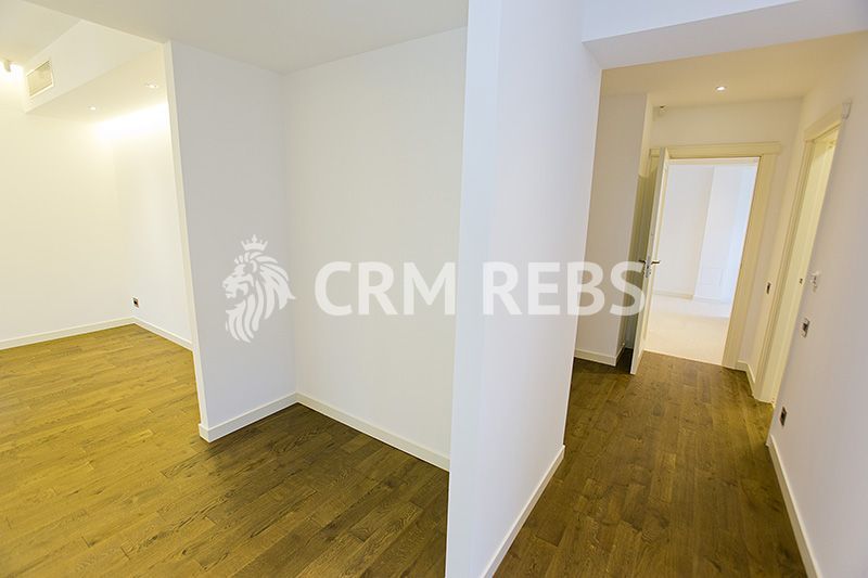 CLADIRE SPECTACULOASA IN DOMENII - Poză 5