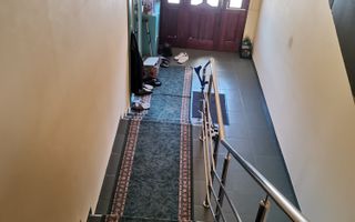 O proprietate Multiple Posibilități VANZARE sau INCHIRIERE - Poză 26