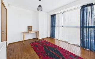 Vila unica de vanzare, gradina matura si vedere la Lac, in zona Tei - Poză 15