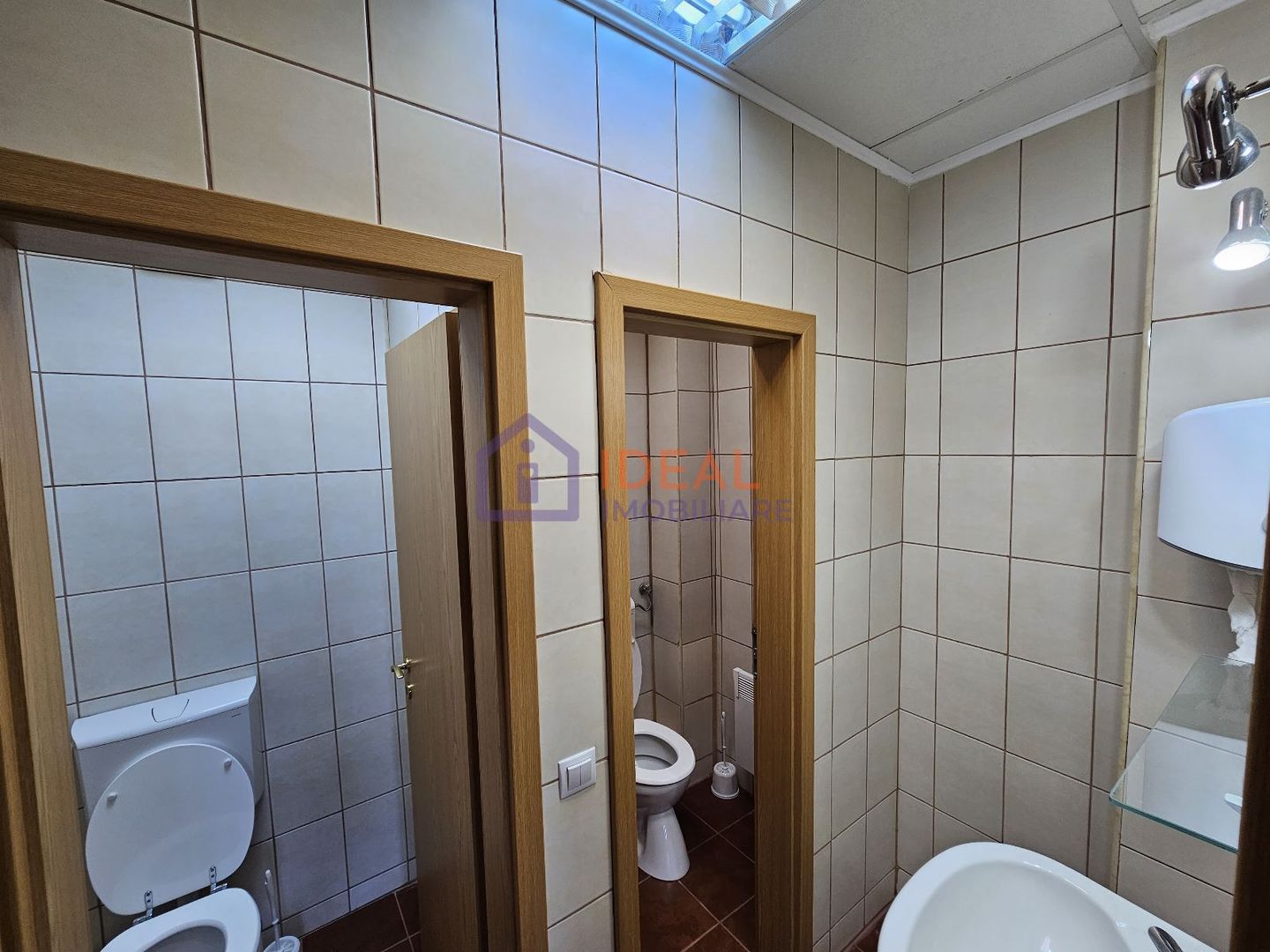 Spatiu Comercial de inchiriat, 238 mp utli, zona Calea Dumbravii - Poză 5