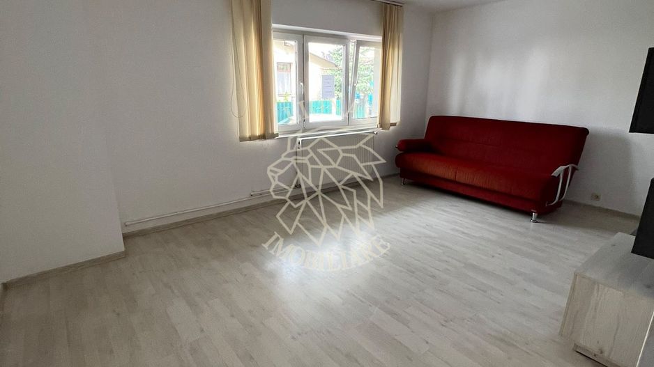 Apartament decomandat 3 camere-parcare-parter-Zona Imparatul Traian - Poză 1