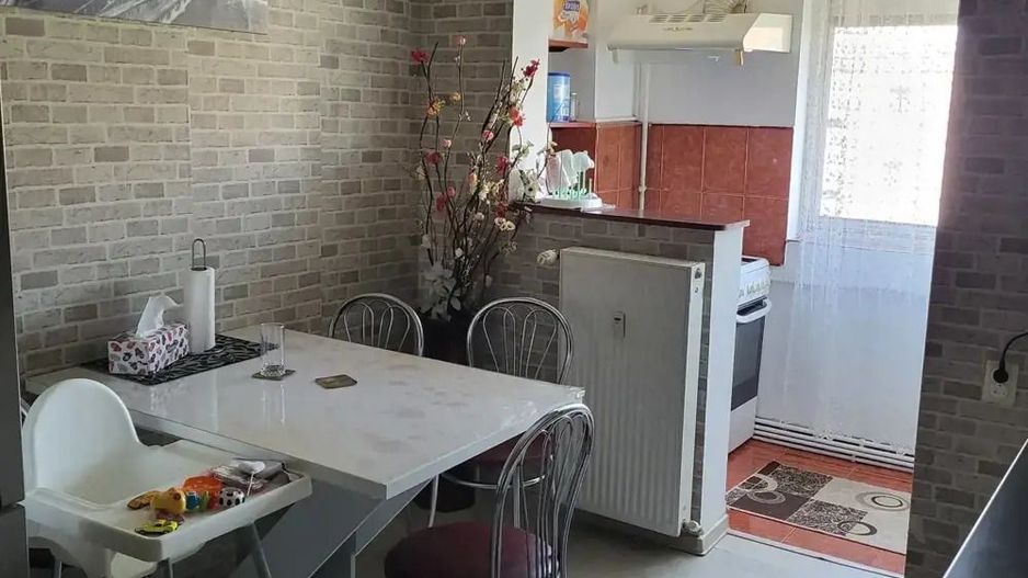 Lipovei | 2 camere | Decomandat | Centrala proprie | 2 balcoane - Poză 1