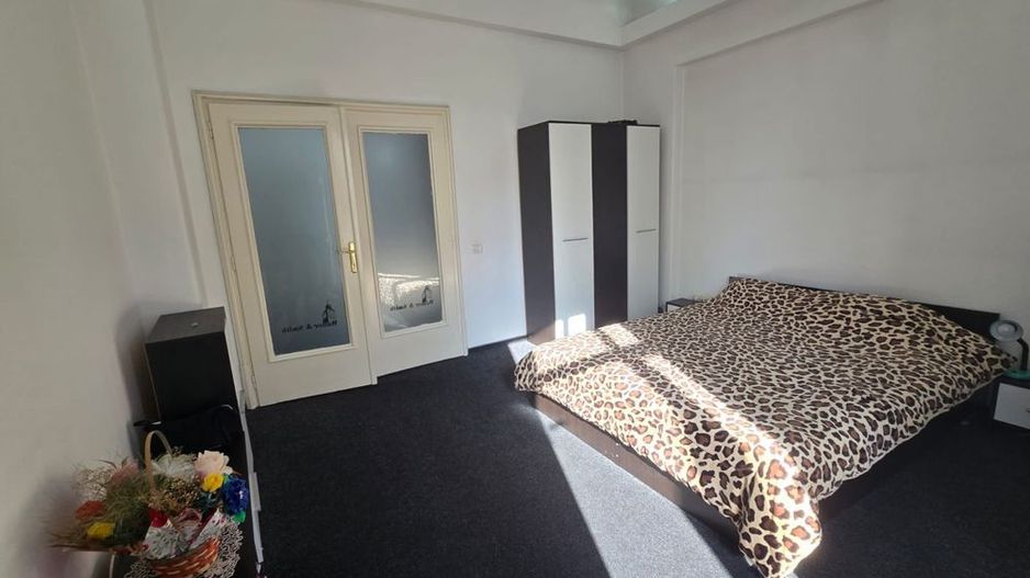 APARTAMENT SPATIOS METROU ZONA VICTORIEI - Poză 3
