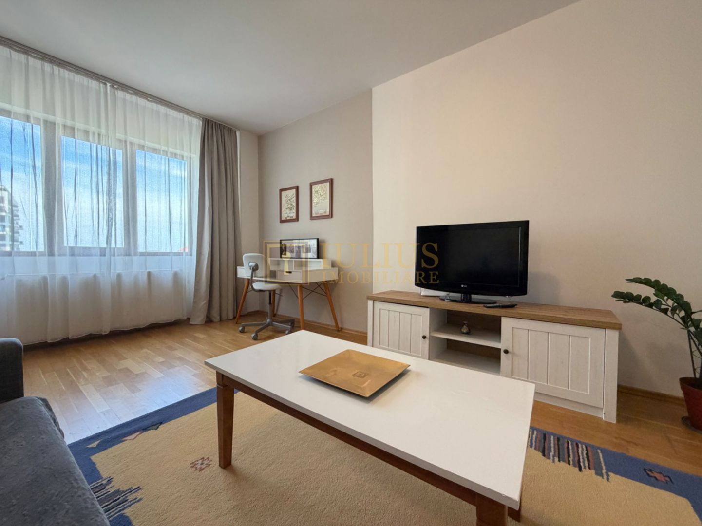 Toronto Residance, 1 camera, spatios, centrala proprie., aer conditionat, lift. - Poză 4