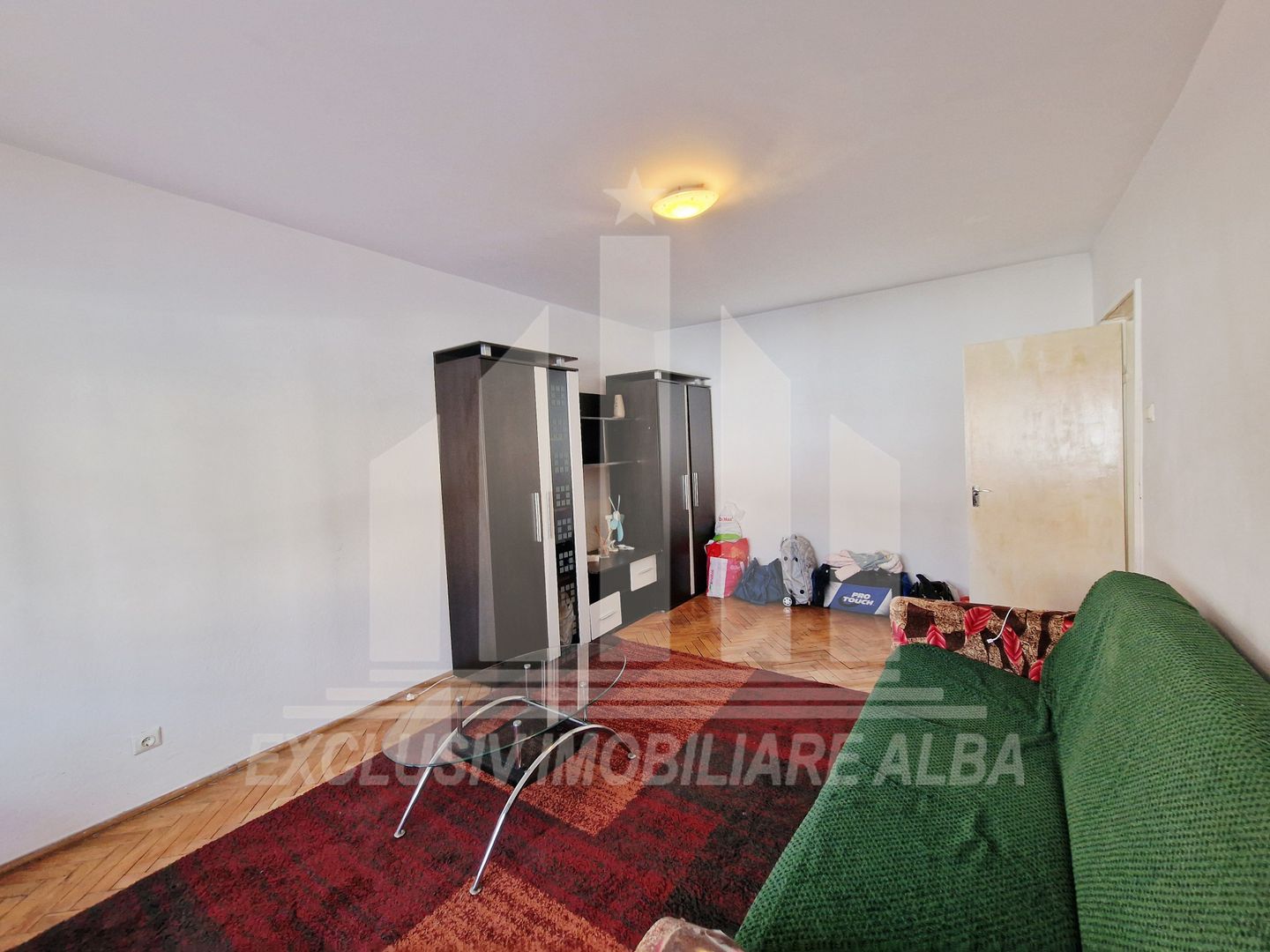 Apartament cu 3 camere, etajul 1, Cetate - zona Liceul Sportiv - Poză 2
