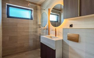 Ultrafinisat - Etaj 1 - Bloc 2025 - Intre Lacuri - Poză 7
