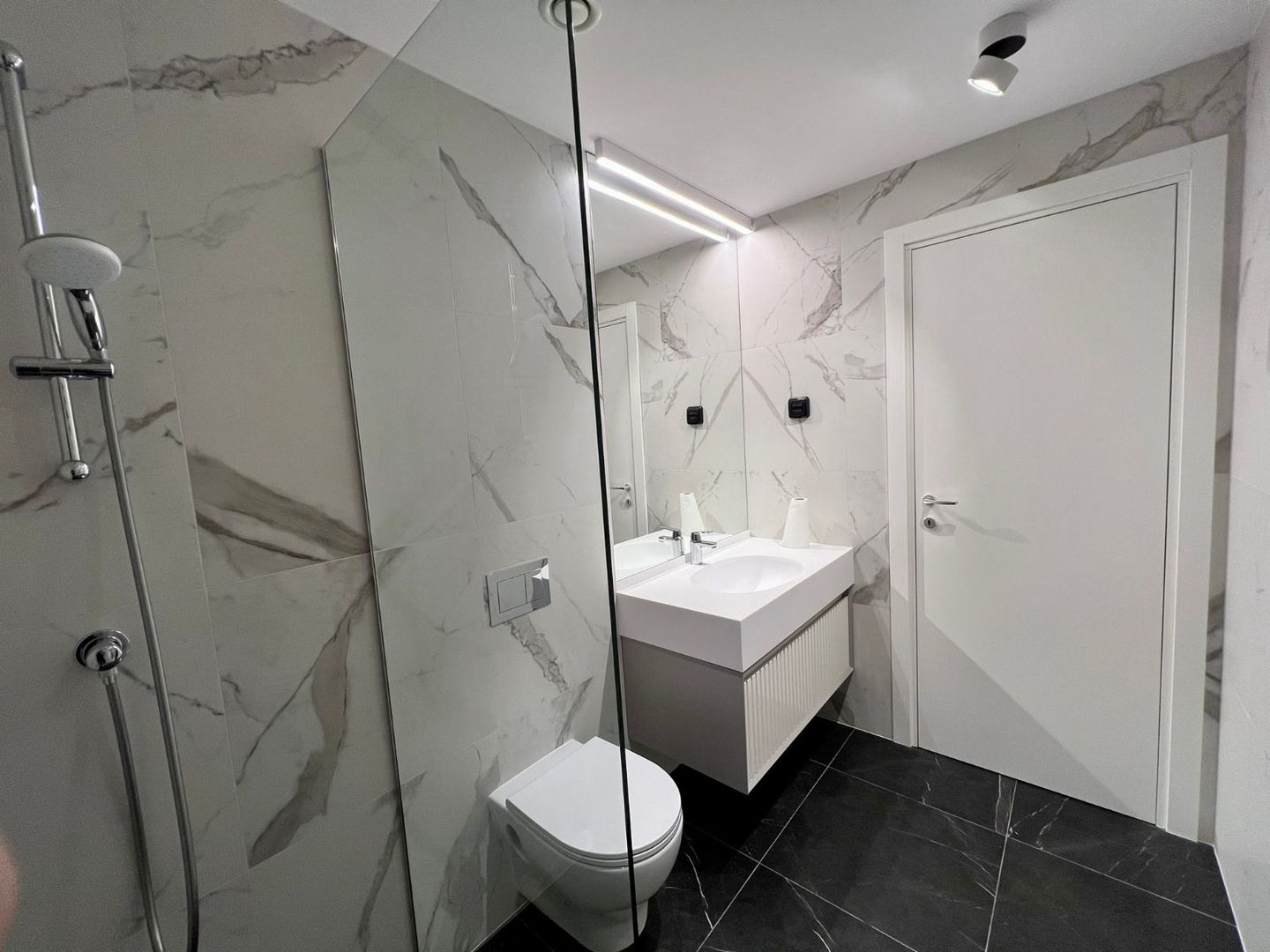 Inchiriere apartament 4 camere | One Herastrau Towers - Poză 13