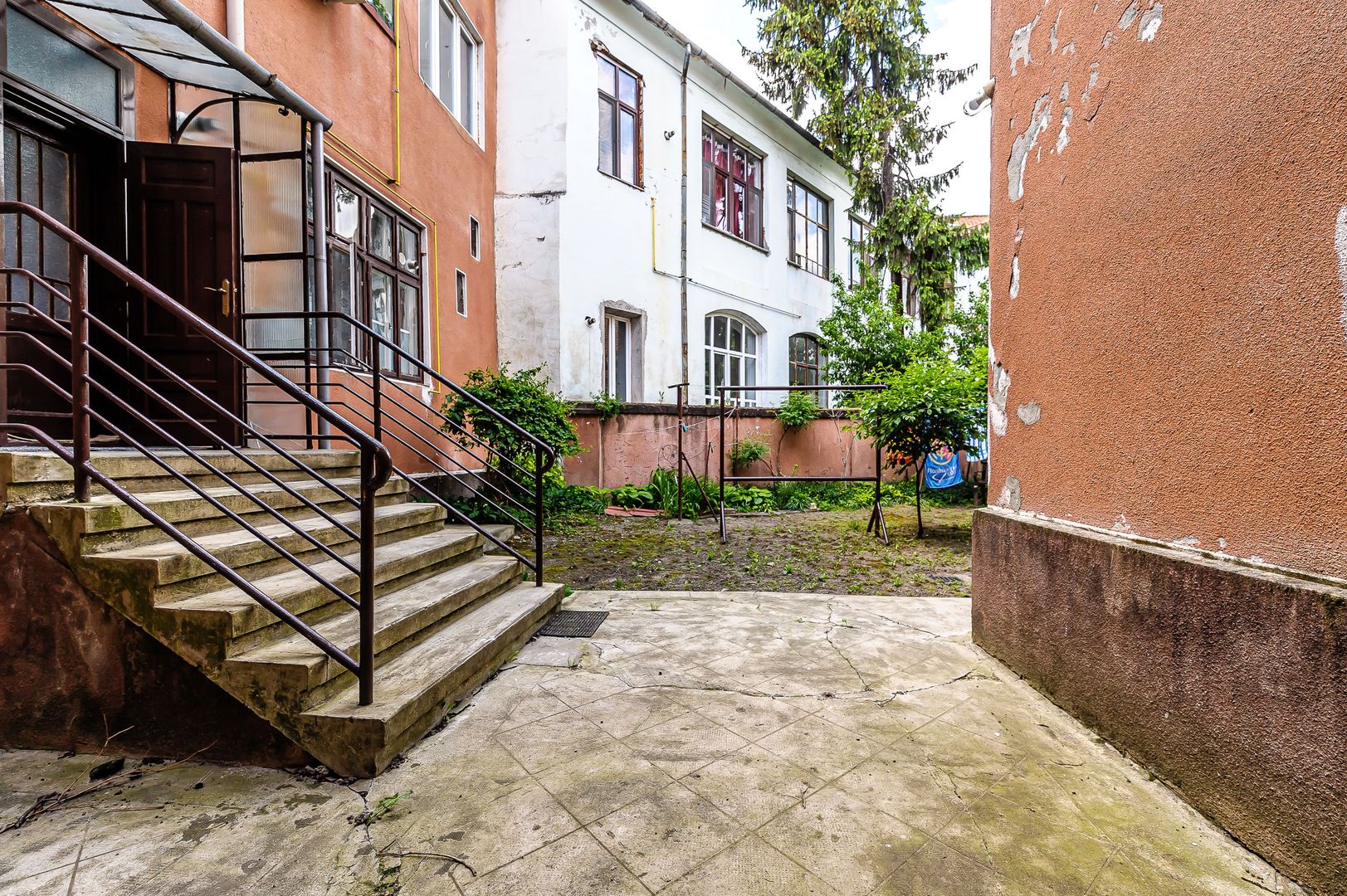 Apartament cu 2 camere, ultracentral, etajul 1 - Poză 8