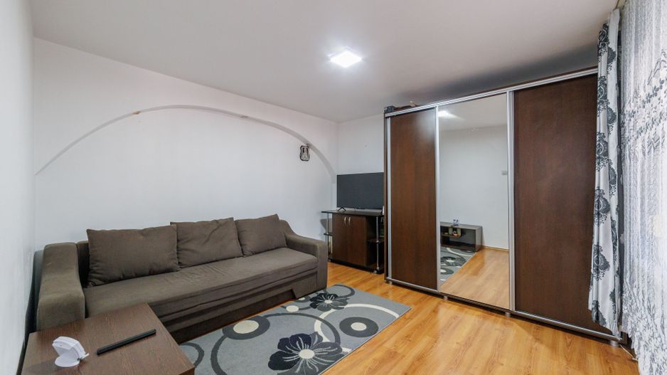 Casa la pret de garsoniera | Zona Lunca Argesului – Scenic, Pitesti - Poză 3