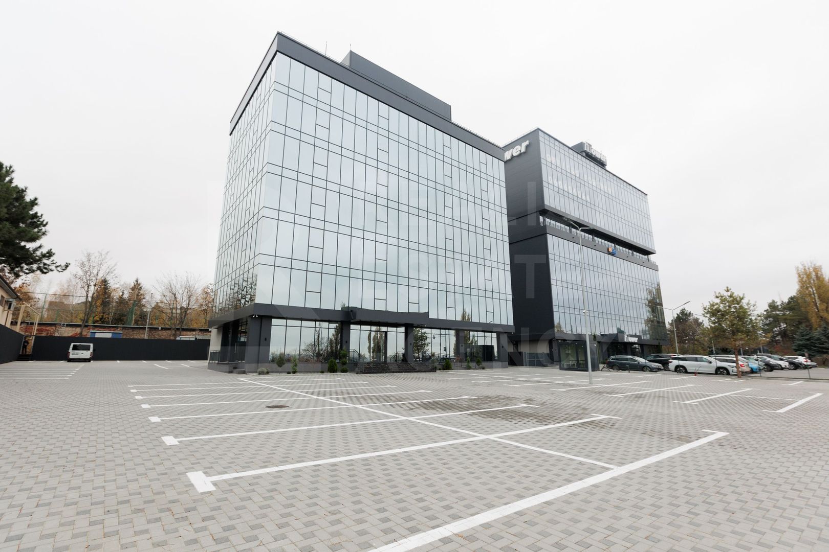 Chirie un complex de birouri ultra-modern, bulevardul Dacia, Botanica - Poză 67