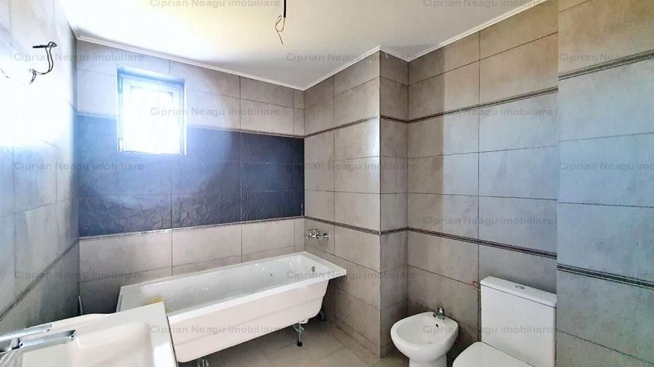 Vila moderna 4 camere, zona Prundu, Valea Geamana - Poză 4