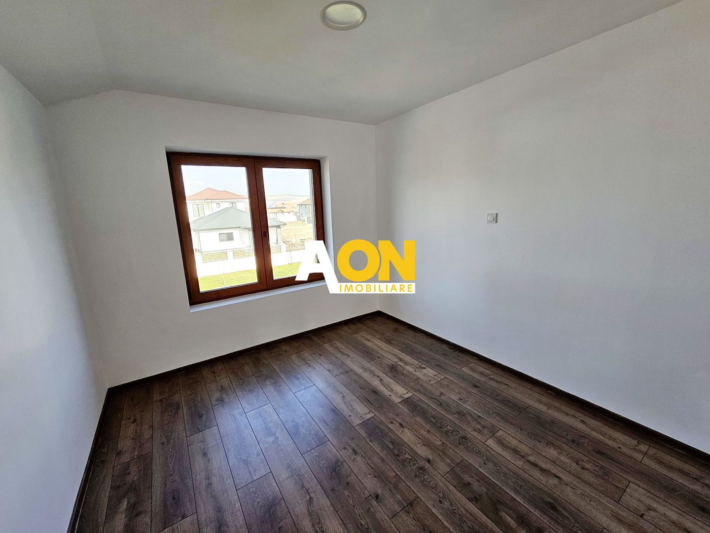 1/2  Duplex, 190 mp utili, 300 mp teren, Alba-Micesti - Poză 17