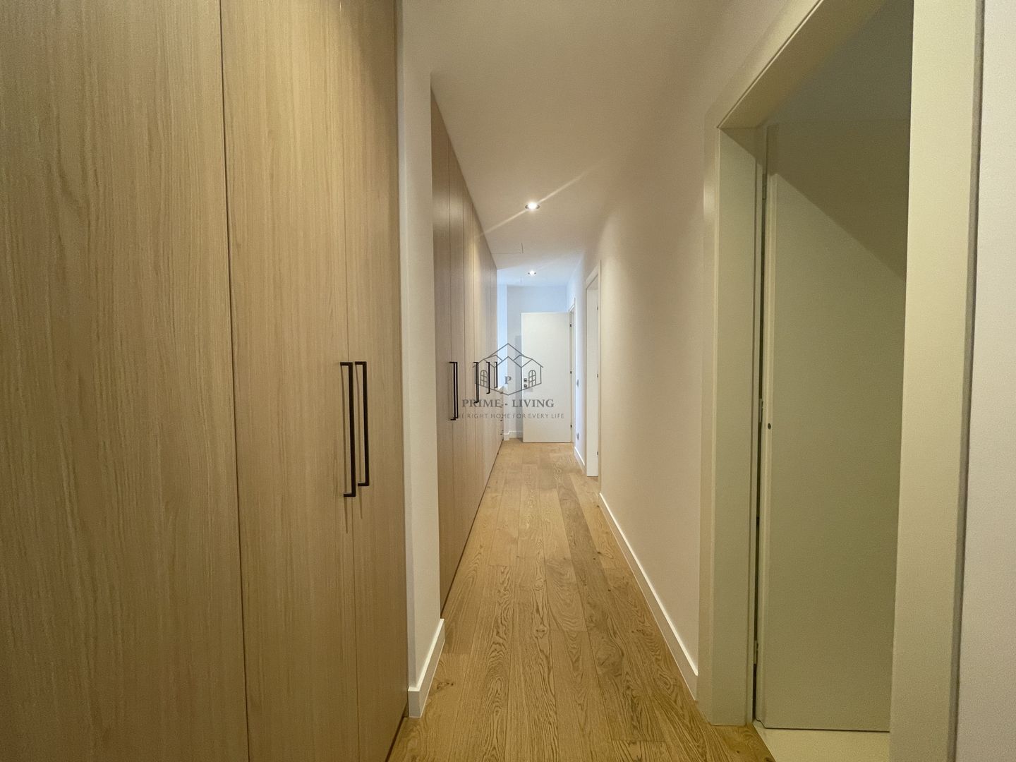 APARTAMENT NOU LA INCHIRIERE/VANZARE PE EMANOIL PORUMBARU - Poză 14