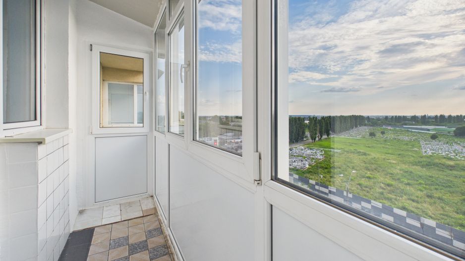 Apartament cu 3 camere de vânzare în zona Giurgiului - Poză 9
