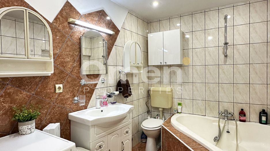 Casa de vânzare Centrul Vechi cu teren de 599 mp - Poză 8