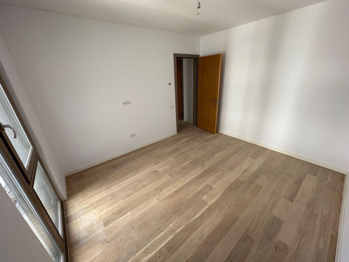 Apartament 2 camere - Poză 9