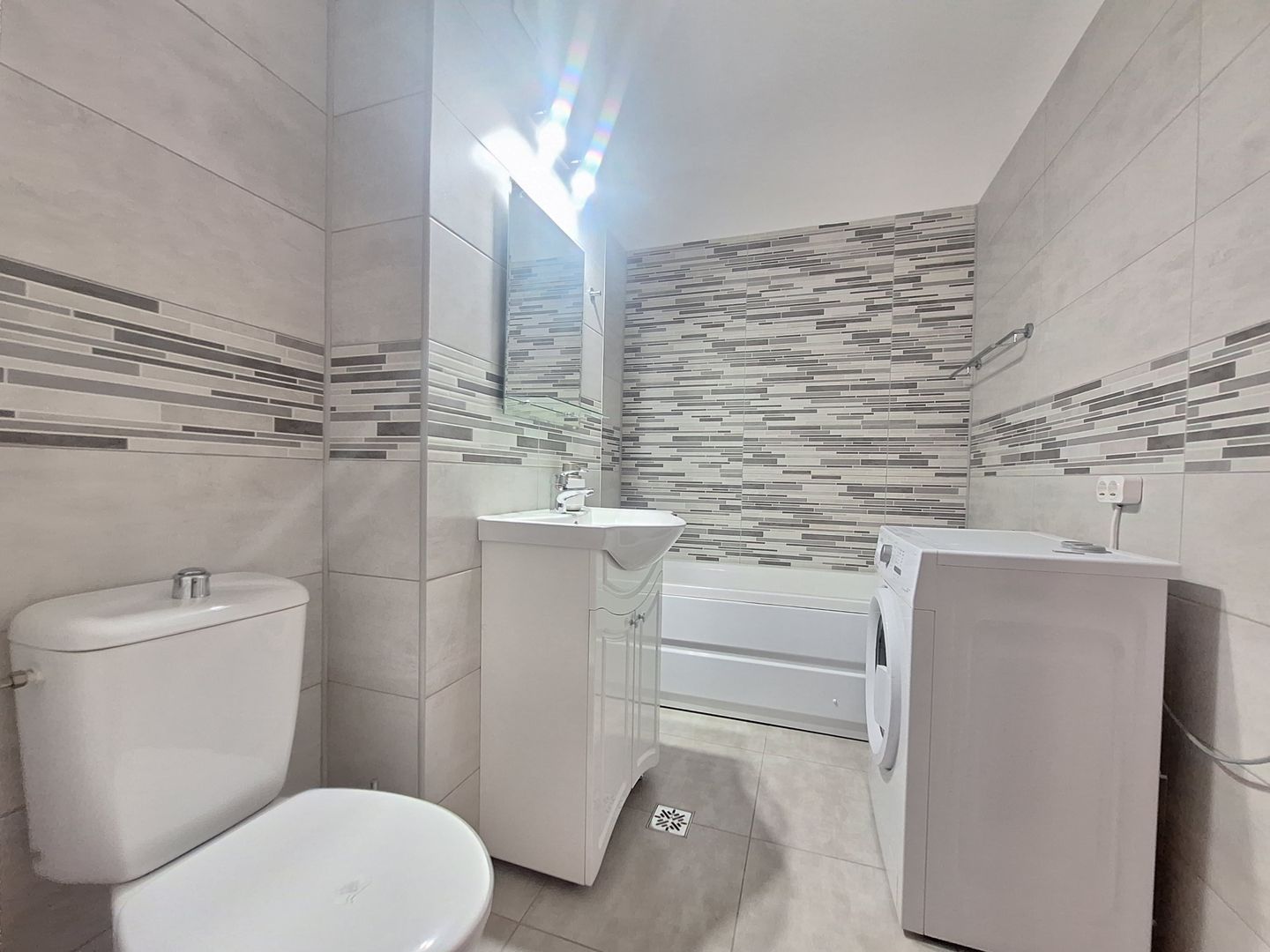 Apartament 2 camere | Drumul Valea Doftanei nr. 20 - Poză 11