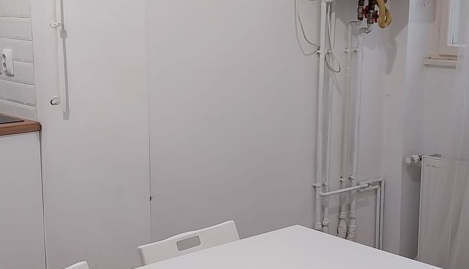 De inchiriat apartament in zona ultracentrala - Poză 9