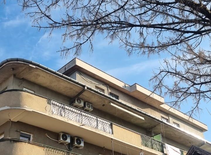 Apartament 3 camere + garsoniera de RENOVAT - Poză 2