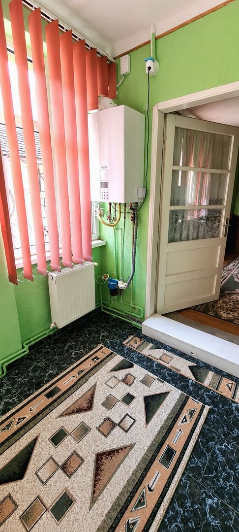 Casă individuală, teren generos de 1.348mp, poziție centrală, Giarmata - Poză 6