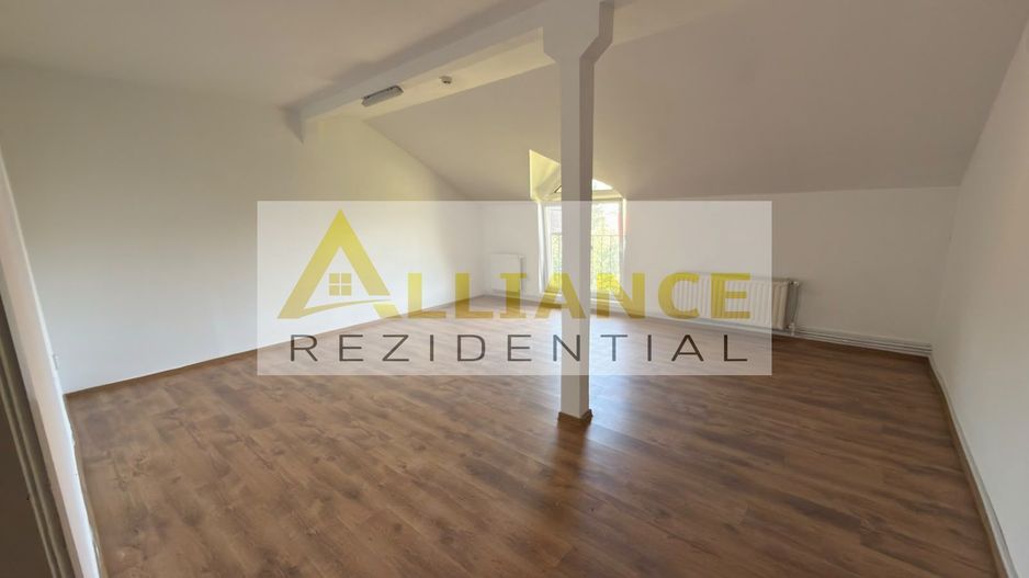 Casa individuala de vanzare in Catelu - 14 camere - teren 1550 mp - Poză 38
