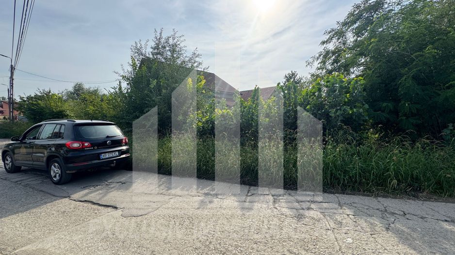 Teren intravilan in suprafata de aprox. 400 mp in Micesti - Poză 1