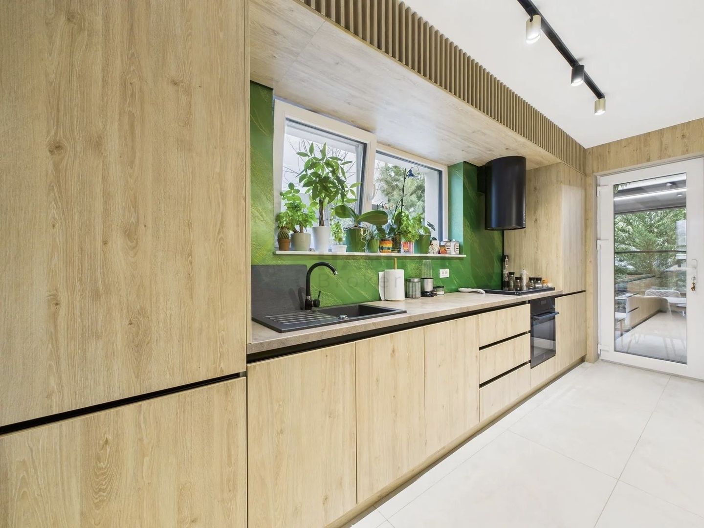 Locuinta complet amenajata | 5 camere| Otopeni - Poză 8