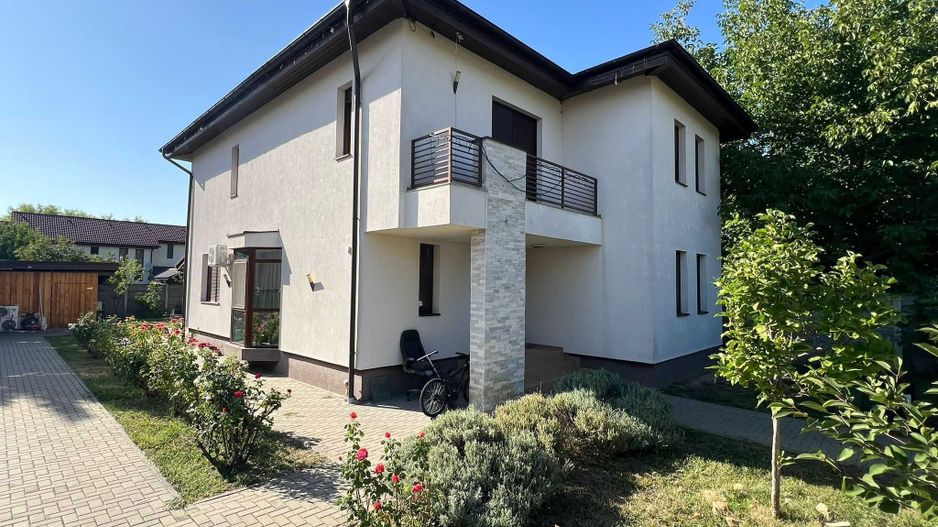Giroc | Vilă moderna | Grădină amenajată | 5 camere | Parcare acoperită - Poză 1