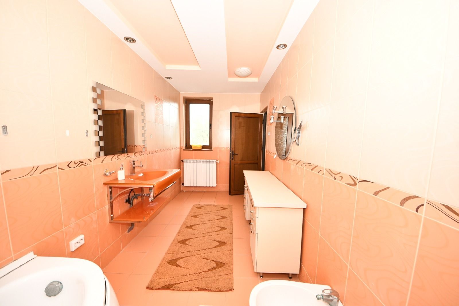 Vila spatioasa, constructie solida, zona micro 17 – Galati - Poză 26