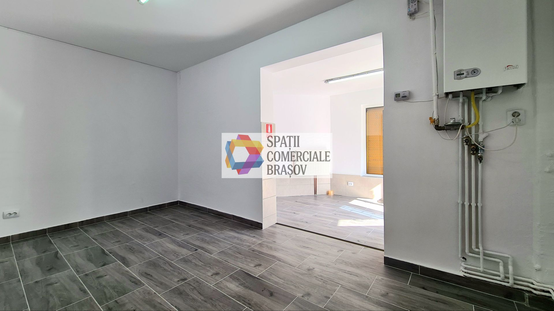 Spatiu comercial de închiriat Brasov - 25 mp # spatii-comerciale-brasov.ro - Poză 4