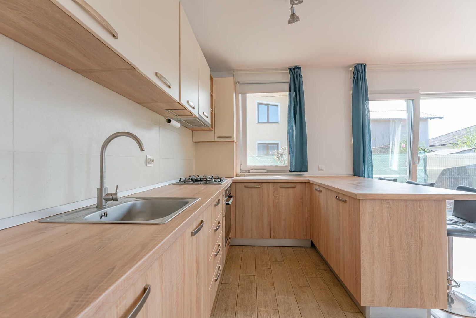 Casă individuală în Hărman, cu teren de 627 mp și bucătărie echipată - Poză 7