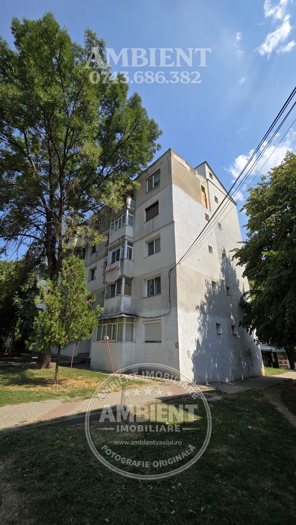 Apartament cu 3 camere, etaj 3, mobilat și utilat, VASLUI - zona SMÂRDAN; - Poză 10