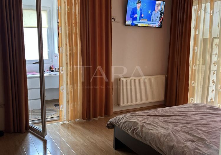 Apartament 2 camere, 2 balcoane, parcare - Zona Eroilor, Floresti - Poză 6