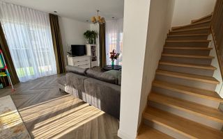 Cauti o Casa  cu  TEREN mare, GARAJ si PIVNITA? - Poză 8